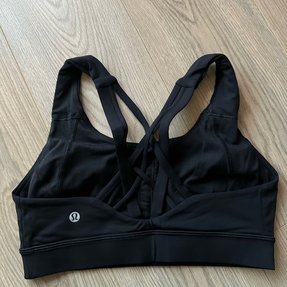 Sports bra - Picture 2 of 3